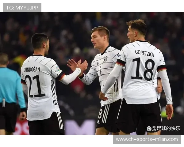 4球1助攻！19岁德国天才边锋横空出世，4大豪门疯抢，瓜帅找到新萨内