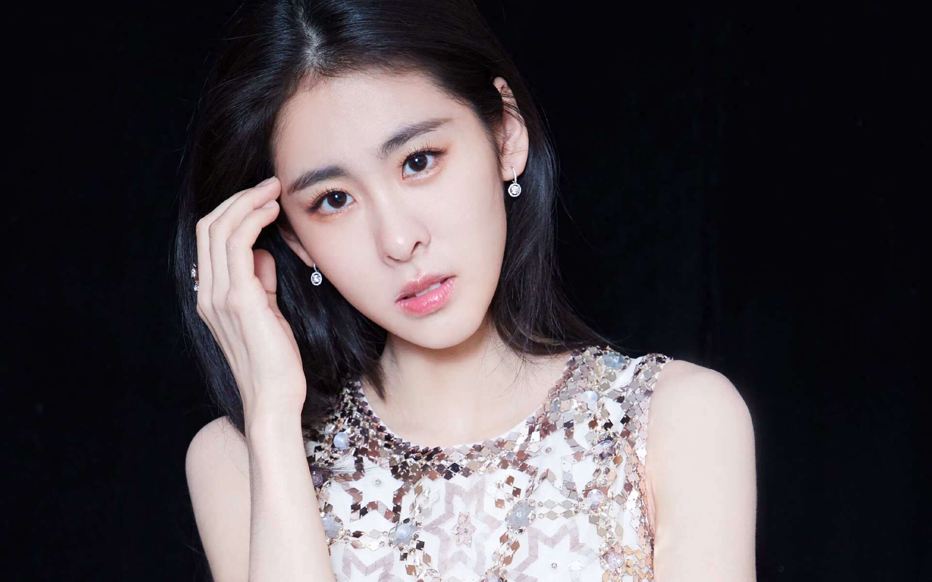 MILANSPORT下载-中国足球职业俱乐部参与社区足球节活动，基层足球协会组织机构