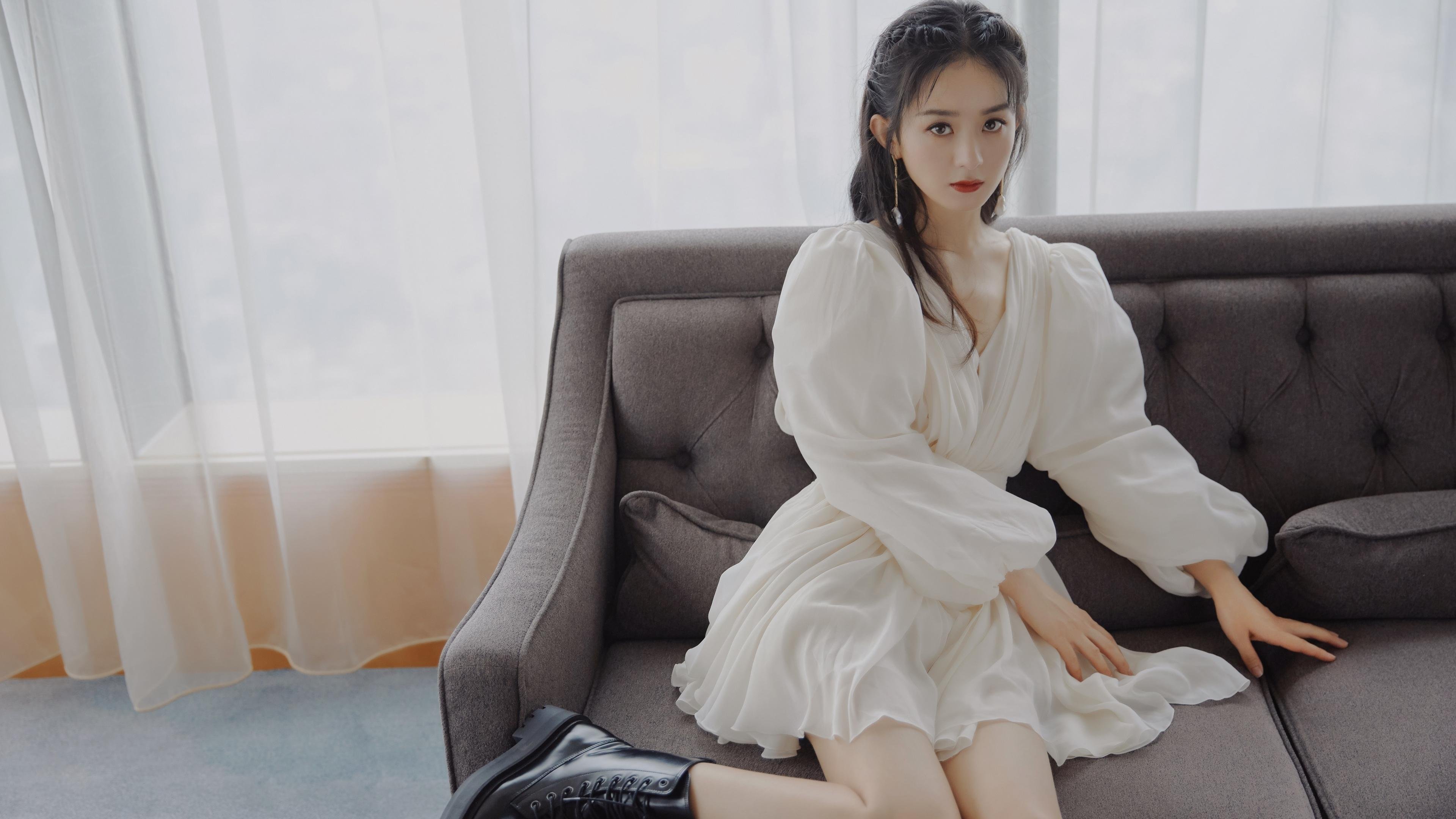 米兰体育-青年赛事吸引大批观众关注体育后备力量引发热议，体育界青年